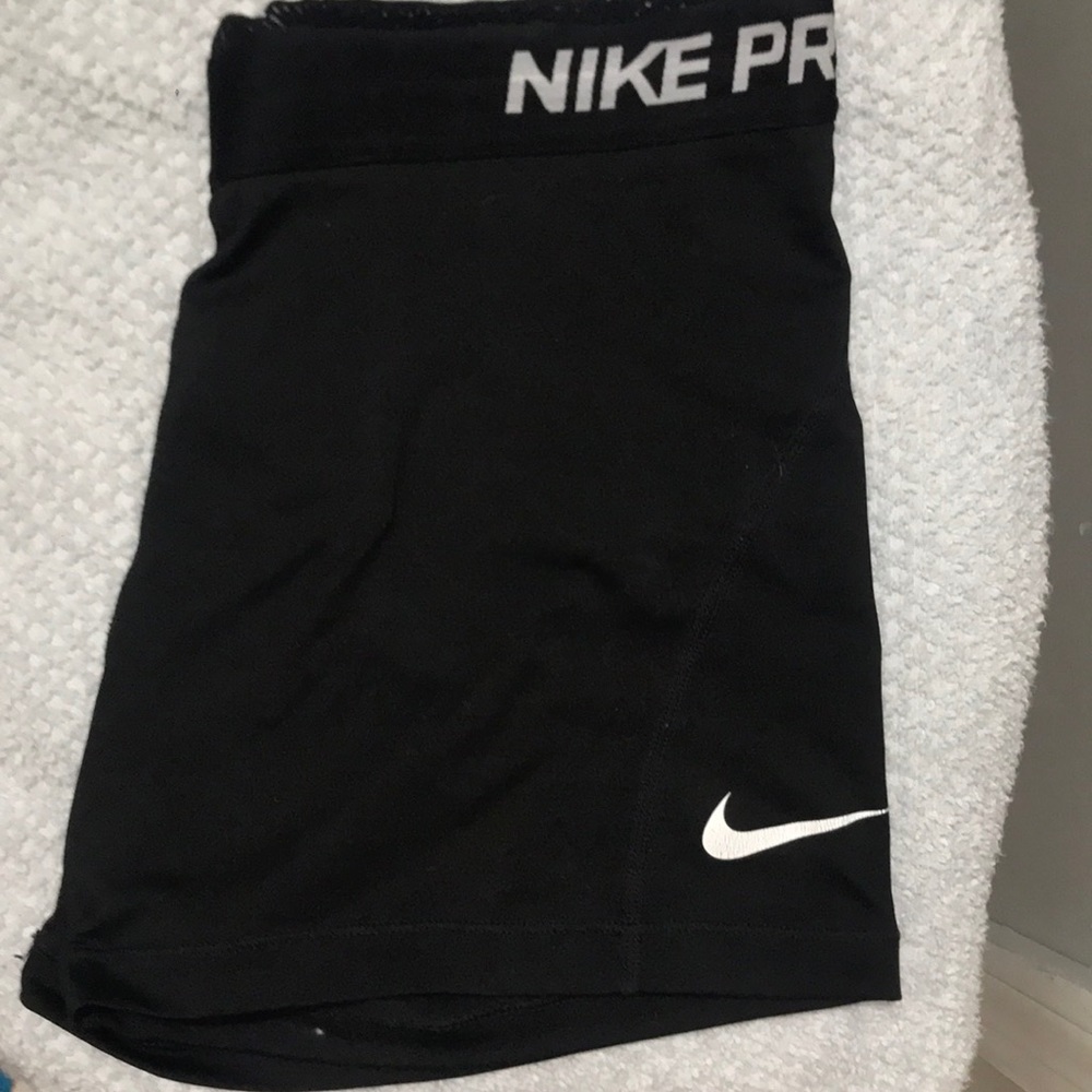 All black Nike Pro Spandex